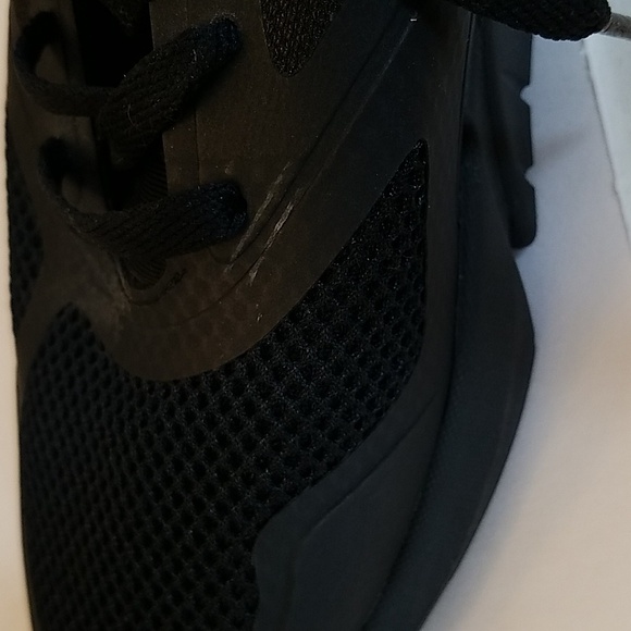 Fabletics Venice Performance Sneakers Black Size 9.5 - Picture 10 of 10